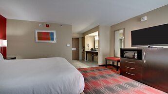 Holiday Inn Express & Suites Jackson Downtown - Coliseum by IHG