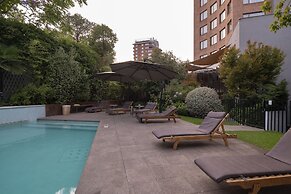 Hotel Director Vitacura