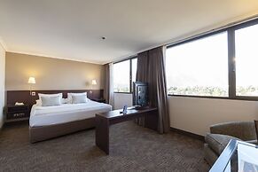 Hotel Director Vitacura