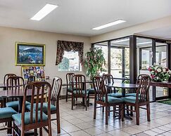 Quality Inn & Suites Stockbridge Atlanta South I-75