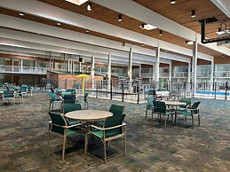 Holiday Inn Spearfish - Convention Center by IHG