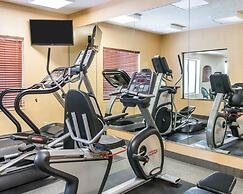 Quality Inn & Suites Niles