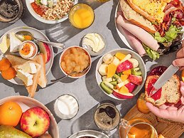 ibis Saint Quentin Basilique