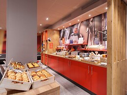 ibis Saint Quentin Basilique