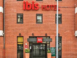 ibis Saint Quentin Basilique