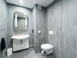 ibis Saint Quentin Basilique