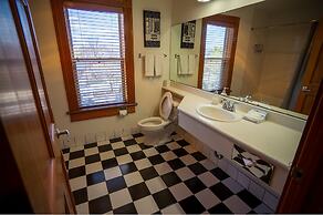 Nuks Executive Suites