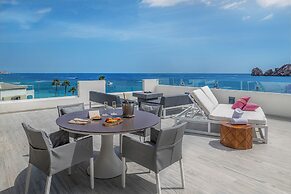 ME Cabo by Meliá – Adults Only