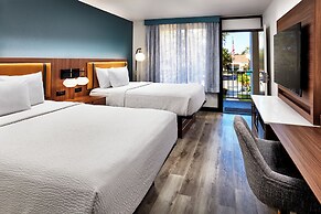 La Quinta Inn & Suites by Wyndham Thousand Oaks-Newbury Park