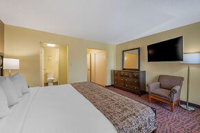 Best Western Louisville East Inn & Suites