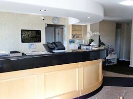 Canadas Best Value Inn Calgary Chinook Station