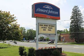 Howard Johnson by Wyndham Lenox