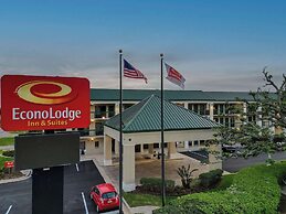 Econo Lodge Inn & Suites Foley - North Gulf Shores