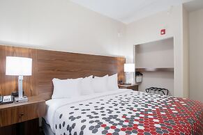 Econo Lodge Inn & Suites Foley - North Gulf Shores