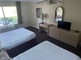 Grand Palms Spa & Golf Resort