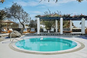 Vedema, a Luxury Collection Resort, Santorini