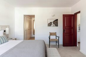 Vedema, a Luxury Collection Resort, Santorini