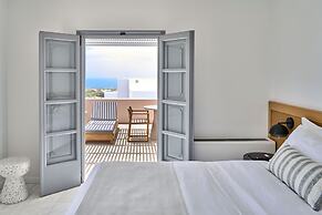 Vedema, a Luxury Collection Resort, Santorini