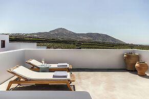 Vedema, a Luxury Collection Resort, Santorini