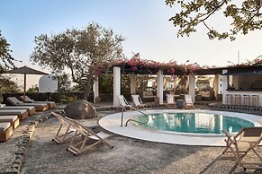 Vedema, a Luxury Collection Resort, Santorini