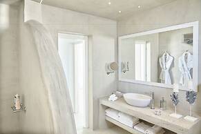 Vedema, a Luxury Collection Resort, Santorini