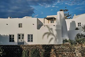 Vedema, a Luxury Collection Resort, Santorini