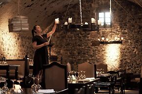 Vedema, a Luxury Collection Resort, Santorini