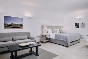 Vedema, a Luxury Collection Resort, Santorini