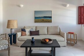 Vedema, a Luxury Collection Resort, Santorini