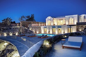 Vedema, a Luxury Collection Resort, Santorini