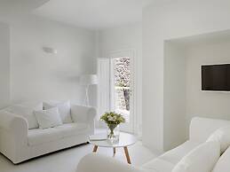 Vedema, a Luxury Collection Resort, Santorini