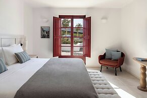 Vedema, a Luxury Collection Resort, Santorini