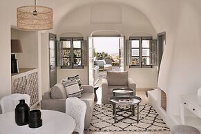 Vedema, a Luxury Collection Resort, Santorini