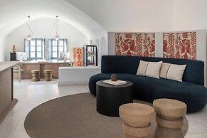 Vedema, a Luxury Collection Resort, Santorini