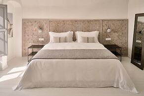 Vedema, a Luxury Collection Resort, Santorini