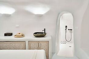 Vedema, a Luxury Collection Resort, Santorini