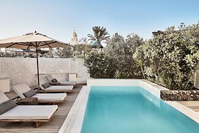 Vedema, a Luxury Collection Resort, Santorini