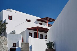 Vedema, a Luxury Collection Resort, Santorini