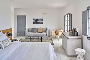 Vedema, a Luxury Collection Resort, Santorini