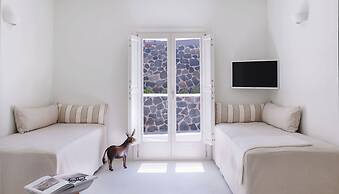 Vedema, a Luxury Collection Resort, Santorini