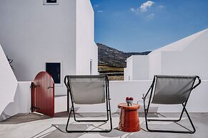 Vedema, a Luxury Collection Resort, Santorini