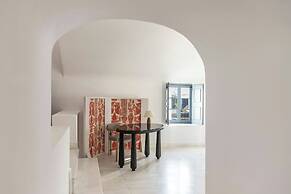 Vedema, a Luxury Collection Resort, Santorini