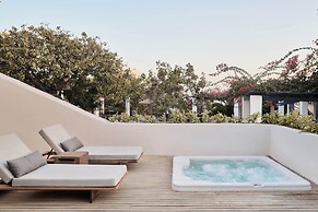 Vedema, a Luxury Collection Resort, Santorini