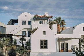 Vedema, a Luxury Collection Resort, Santorini