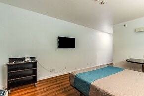 Motel 6 Fountain Valley, CA - Huntington Beach Area