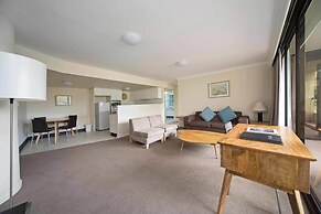 BreakFree Capital Tower