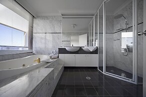 BreakFree Capital Tower