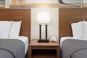 Days Inn by Wyndham Biloxi Beach