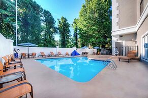 Courtyard by Marriott Raleigh Crabtree Valley