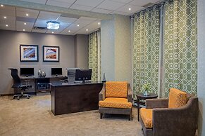 Holiday Inn Express Hotel & Suites Regina, an IHG Hotel